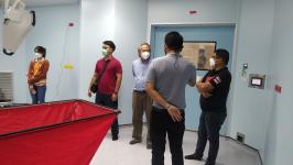 ผศ.ดร.นินนาท ราชประดิษฐ์ ได้นำนิสิตร่วมตรวจสอบและให้คำปรึกษาในการตรวจเช็คมาตรฐาน clean room ระบบห้องผ่าตัด จำนวน 4 ห้อง ที่โรงพยาบาลพุทธชินราช