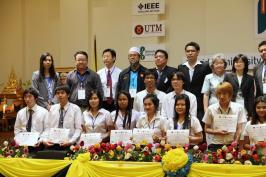  นิสิตและอาจารย์ภาควิชาวิศวกรรมไฟฟ้าและคอมพิวเตอร์ คว้ารางวัลจากเวที การประชุมวิชาการนานาชาติ The 2nd ICT International Student Project Conference (ICT-ISPC 2013)