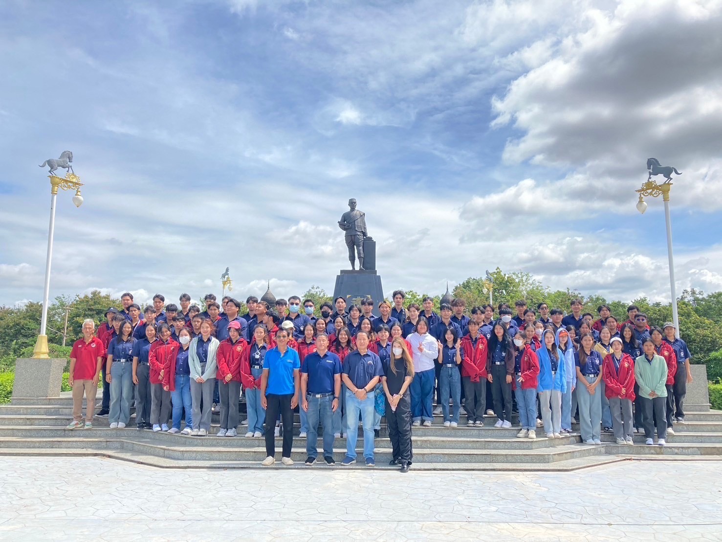 ภาควิชาวิศวกรรมโยธา คณะวิศวกรรมศาสตร์ ได้จัดโครงการฝึกงานสำรวจ ในระหว่างวันที่ 7-14 มิถุนายน 2567 ณ ศูนย์นันทนาการ ค่ายสมเด็จพระบรมไตรโลกนาถ ตำบลสมอแข อำเภอเมือง จังหวัดพิษณุโลก 