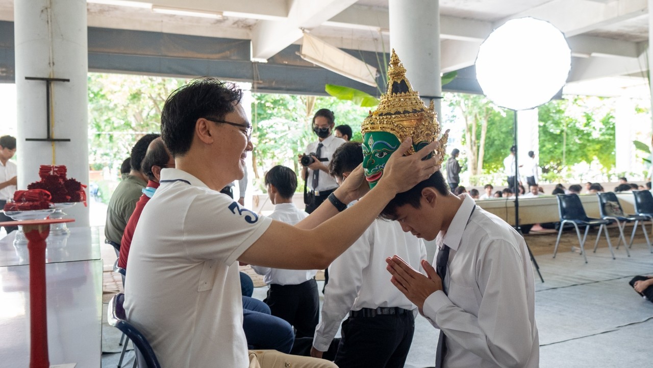 คณะวิศวกรรมศาสตร์ได้จัดโครงการครอบครูพระวิษณุกรรมและไหว้ครูขึ้น ณ ลานพระวิษณุกรรม และโถงใต้อาคารวิศวกรรมโยธา คณะวิศวกรรมศาสตร์