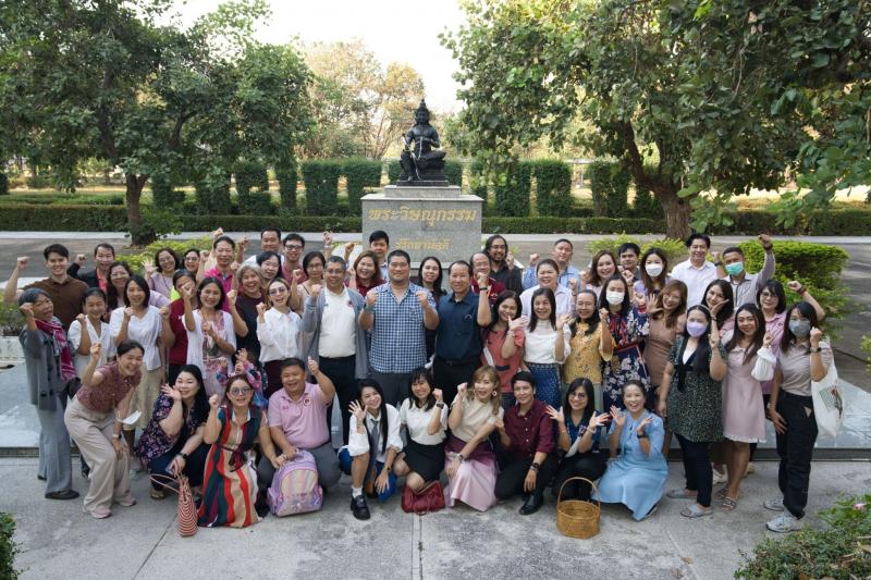 คณะวิศวกรรมศาสตร์  โดยผู้ช่วยศาสตราจารย์ ดร.กรกฎ นุสิทธิ์  รองคณบดีฝ่ายบริหาร  พร้อมด้วยคณะผู้บริหาร คณาจารย์ บุคลากร และนิสิตคณะวิศวกรรมศาสตร์ ร่วมทำบุญตักบาตร ข้าวสาร อาหารแห้ง เนื่องในวาระดิถีขึ้นปีใหม่  2567