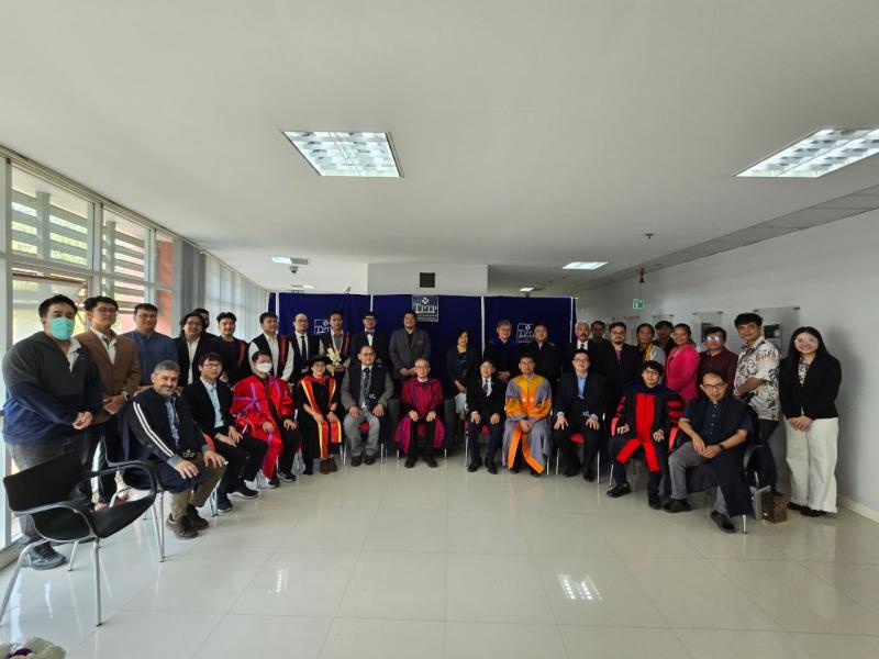คณะวิศวกรรมศาสตร์ โดยผู้ช่วยศาสตราจารย์ ดร.กรกฎ นุสิทธิ์  รองคณบดีฝ่ายบริหาร  ร่วมเป็นเกียรติในพิธีประสาทคุณวุฒิทางวิชาการ (Congregation) ครั้งที่ 20 ประจำปีการศึกษา  2565 ในวันที่ 19  กุมภาพันธ์ 2567 