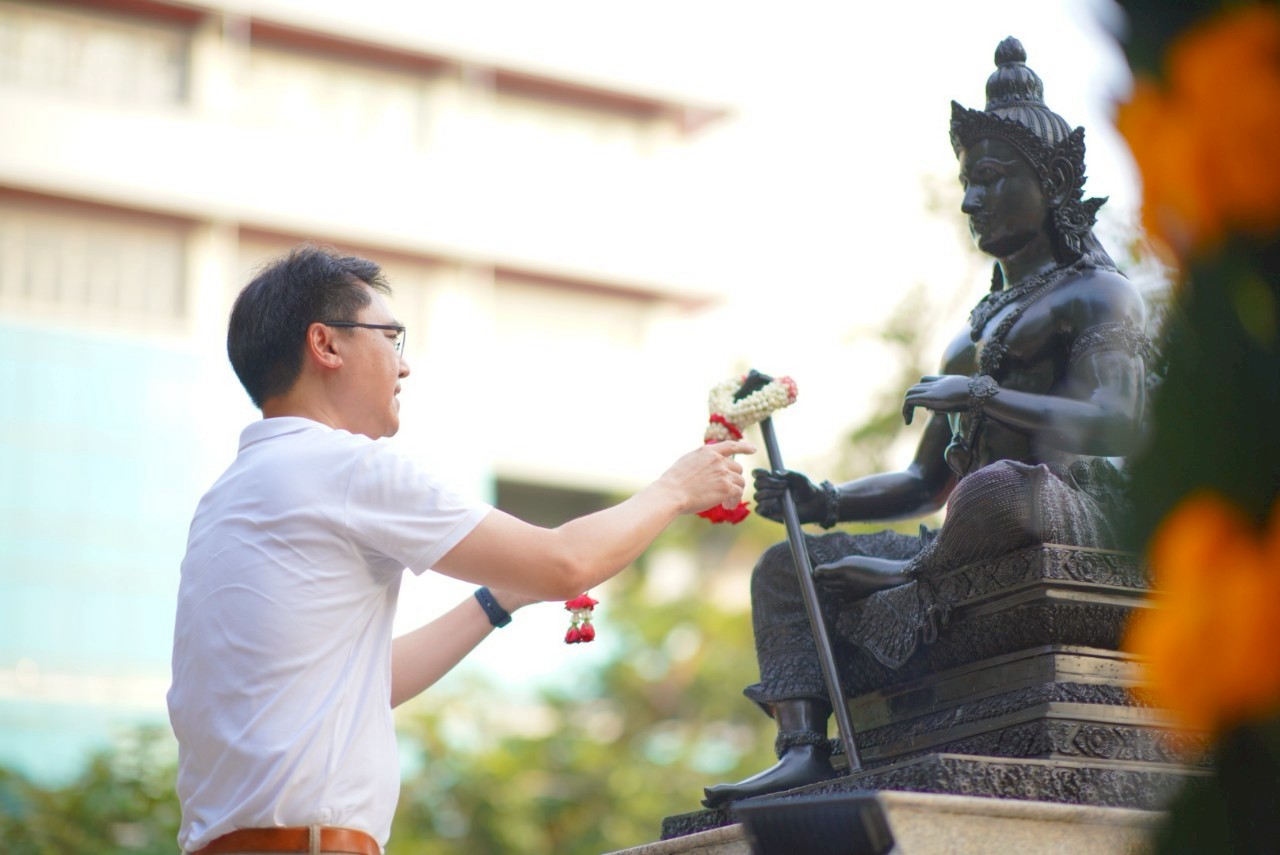 ครอบครูและไหว้ครูพระวิษณุกรรม ประจำปี 2568 