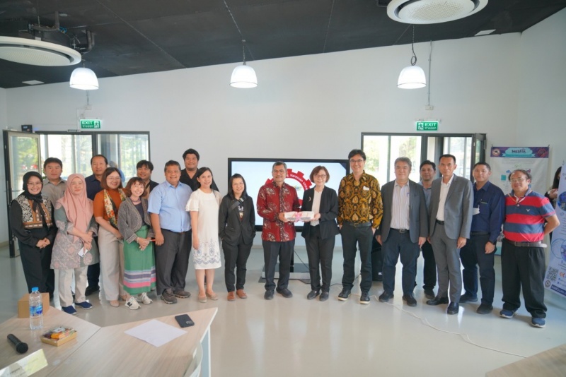 คณะวิศวกรรมศาสตร์ เป็นเจ้าภาพจัดประชุมเพื่อหารือความร่วมมือทางวิชาการ กับคณะผู้แทนจาก Graduate School of Universitas Padjadjaran, Bandung, Indonesia 