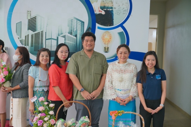 คณะวิศวกรรมศาสตร์ เข้าร่วมพิธีทำบุญเนื่องในโอกาสวันคล้ายวันสถาปนาคณะบริหารธุรกิจ เศรษฐศาสตร์และการสื่อสาร
